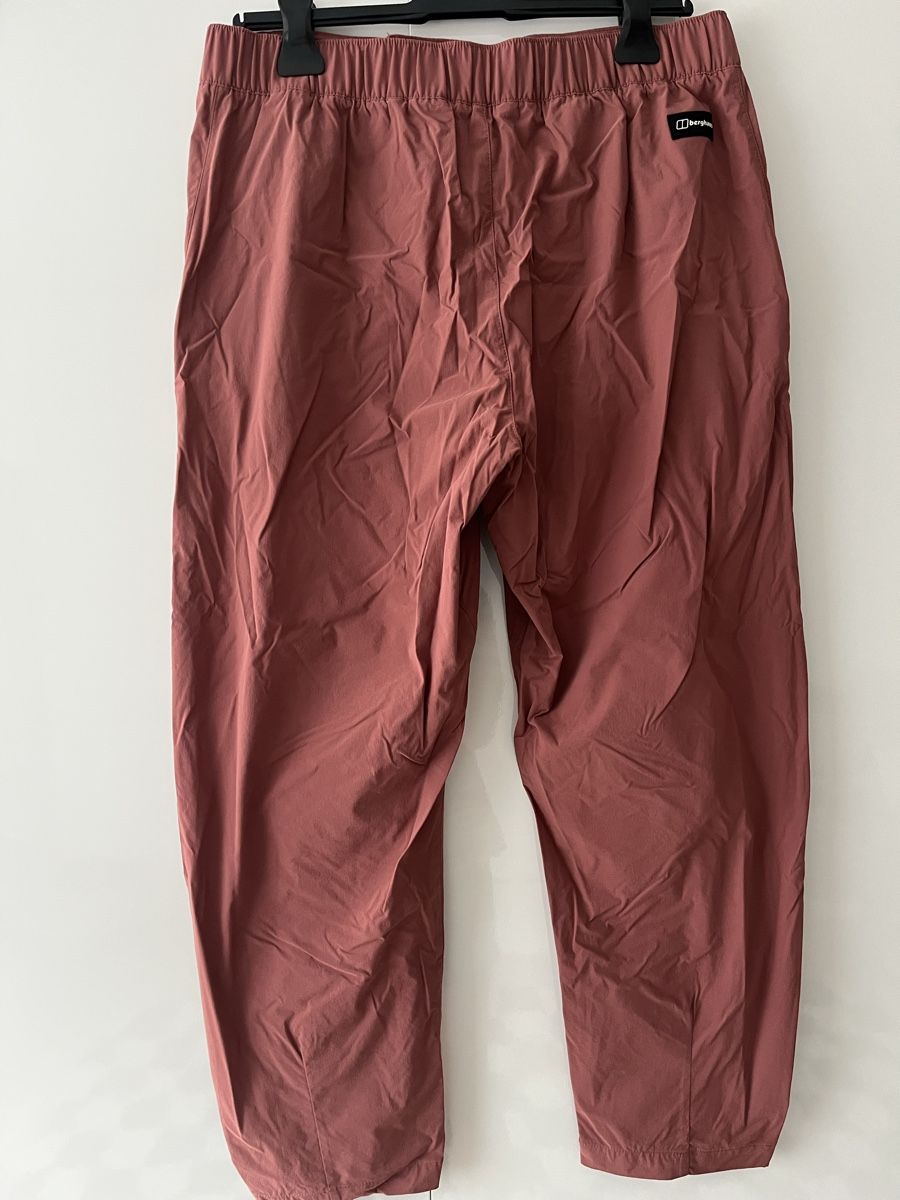 Pantaloni: Wanderhose Berghaus rot Grösse L  – Nuovo (secondo la descrizione) da Schwanden GL venduto da sar_fs2t 1