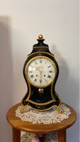 Tischuhr Zenith schwarz mit Blumenmuster gebraucht