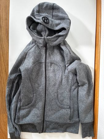 Lululemon Scuba Hoodie Grau Gr. S – Full Zip (1. Generation)