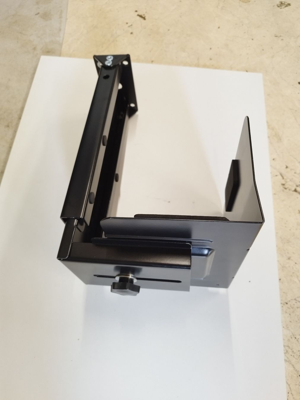 Supporti a parete: PC Halterung Tisch NewStar - Clean Desk - schwarz – Usato da Wallenwil venduto da Franc.Widmer 3
