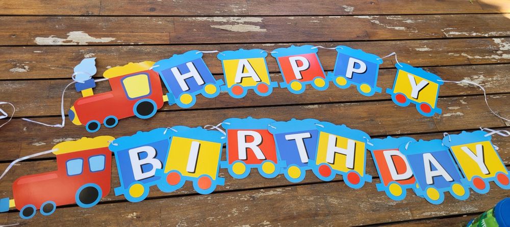 Zug-Partydekoration Set – Inkl. Happy Birthday Banner & 20 Hängende Wirbel Für Eisenbahn-Themenparty, Babyparty Oder Kindergeburtstag