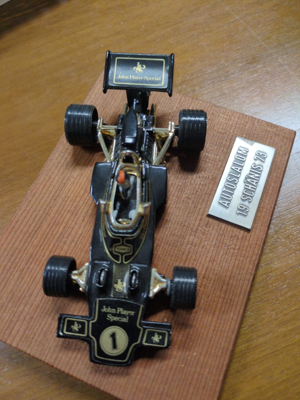 Modellautos: 2x Modellautos F1 – Neu (gemäss Beschreibung) aus Meilen von Frensch7 1