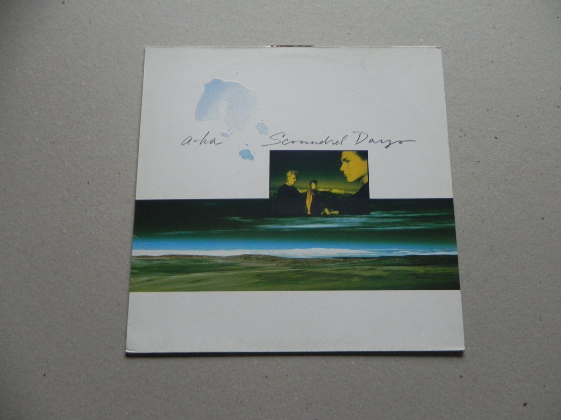 Schallplatten: LP Norwegen Synth Pop Group A-HA 1986 Scoundrel Days – Gebraucht aus Siebnen von krimsie