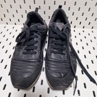 Schwarze Geox Sneaker, Grösse 38 - ideal für den Herbst!