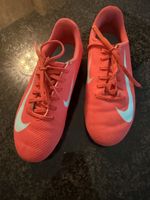 Nike Fussballschuhe Grösse 33, pink/türkis, Top Zustand!