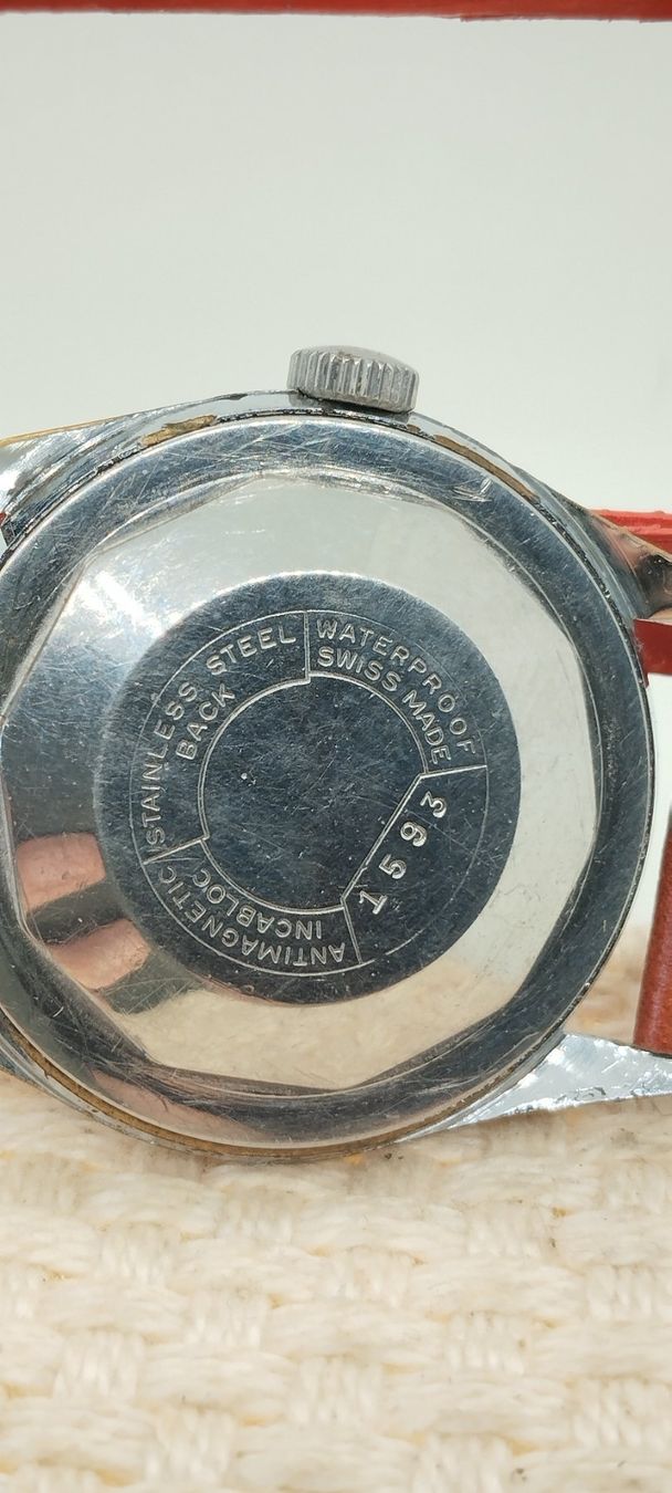Orologi: Montre dulux automatique – Usato da La Chaux-de-Fonds venduto da jac_9llg 5