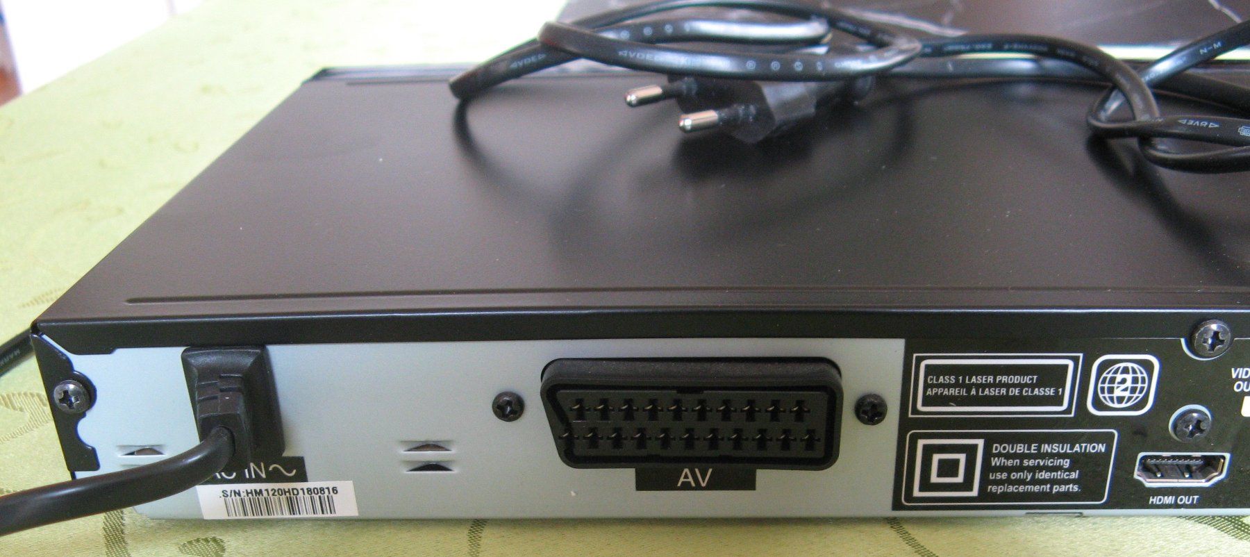 Toshiba Registratori: DVD-Recorder Toshiba SD-480 EKE – Usato da Frauenfeld venduto da Interessent1 3