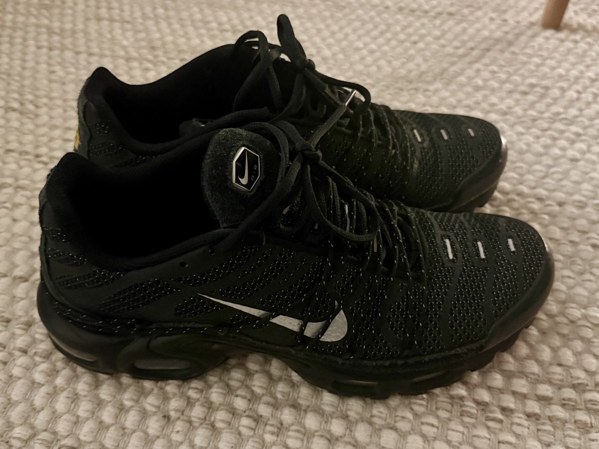 Nike Scarpe da uomo: Nike Air Max Plus TN Utility - 43 – Usato da Zürich venduto da geo_rslt 1