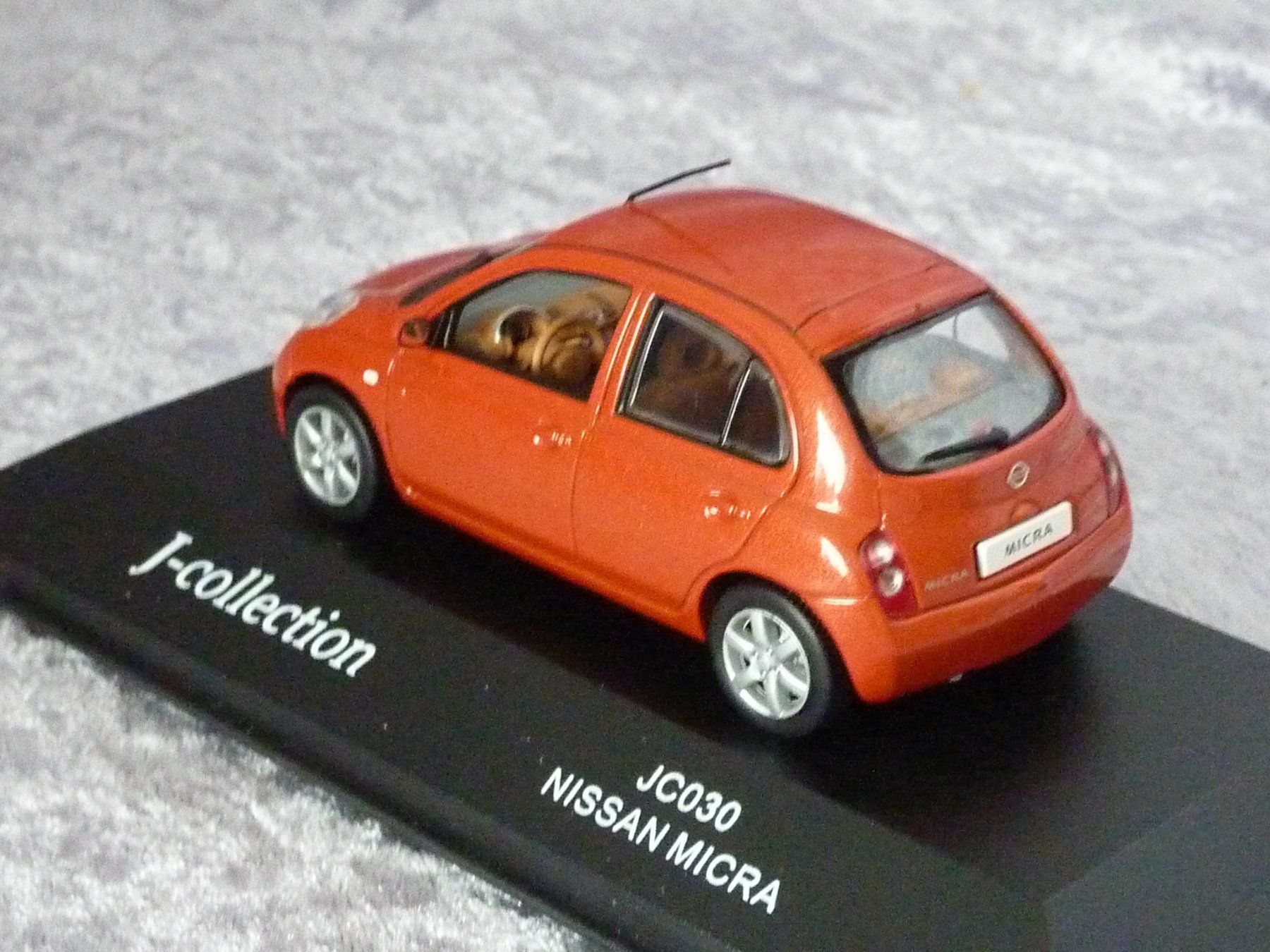 Nissan Modellini d'auto: Nissan Micra – Nuovo e nell'imballaggio originale da Dürrenäsch venduto da modellautos4you 4