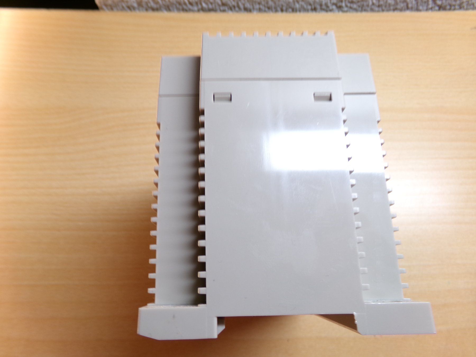 Omron Elektronikbauteile: Spannungsversorgung 24V 4,2A Omron – Gebraucht aus Hombrechtikon von Maloev17 5