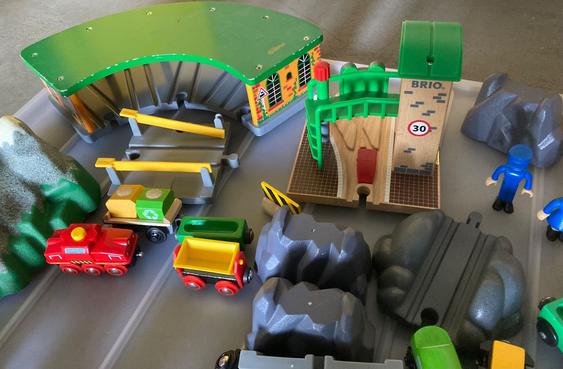 Brio Giocattoli: Brio Holzeisenbahn – Usato da Pratteln venduto da Ahorn016 1