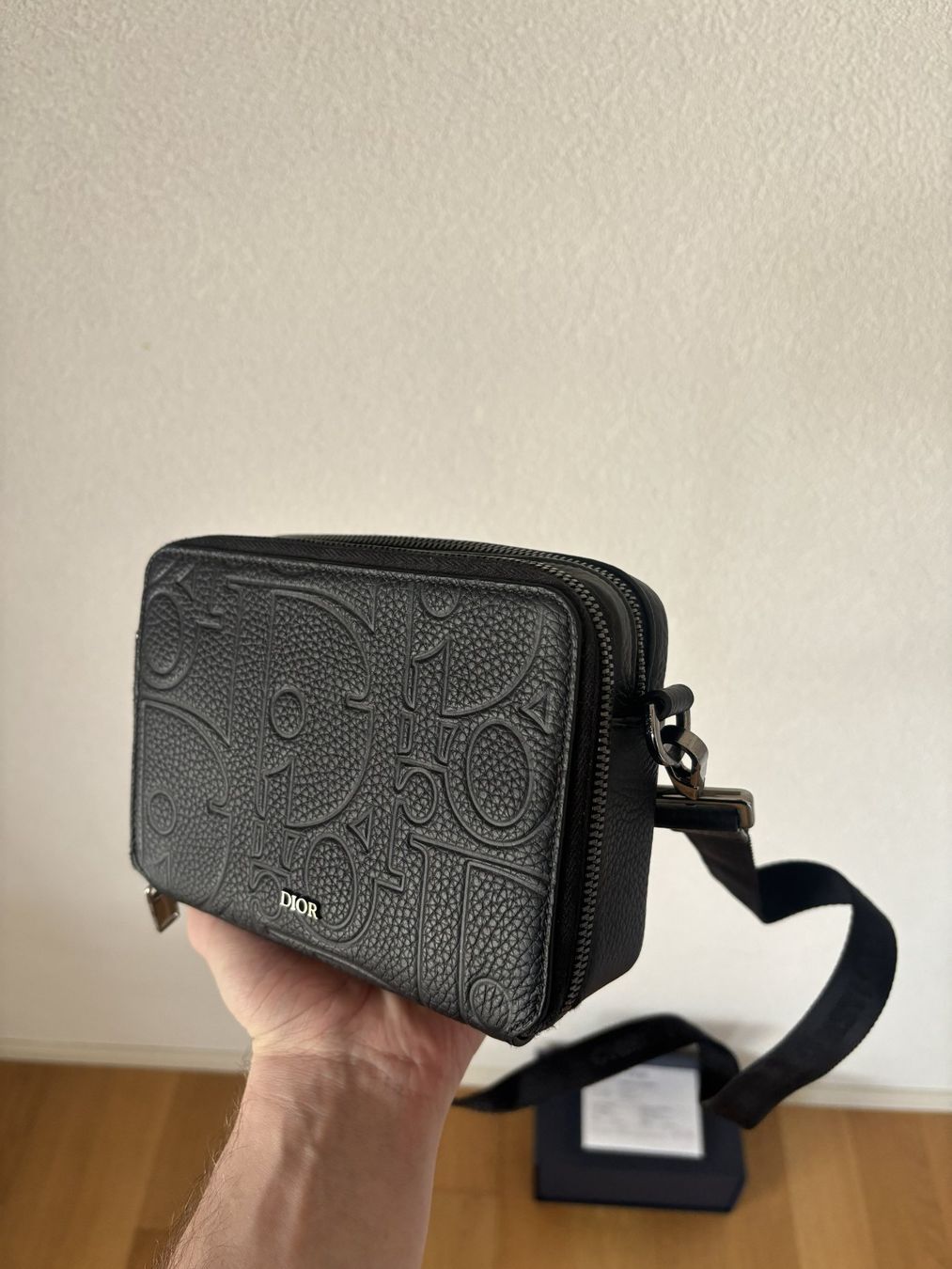 Dior Taschen: Sacoche Christian Dior – Neu (gemäss Beschreibung) aus Bussigny von NagyMarket