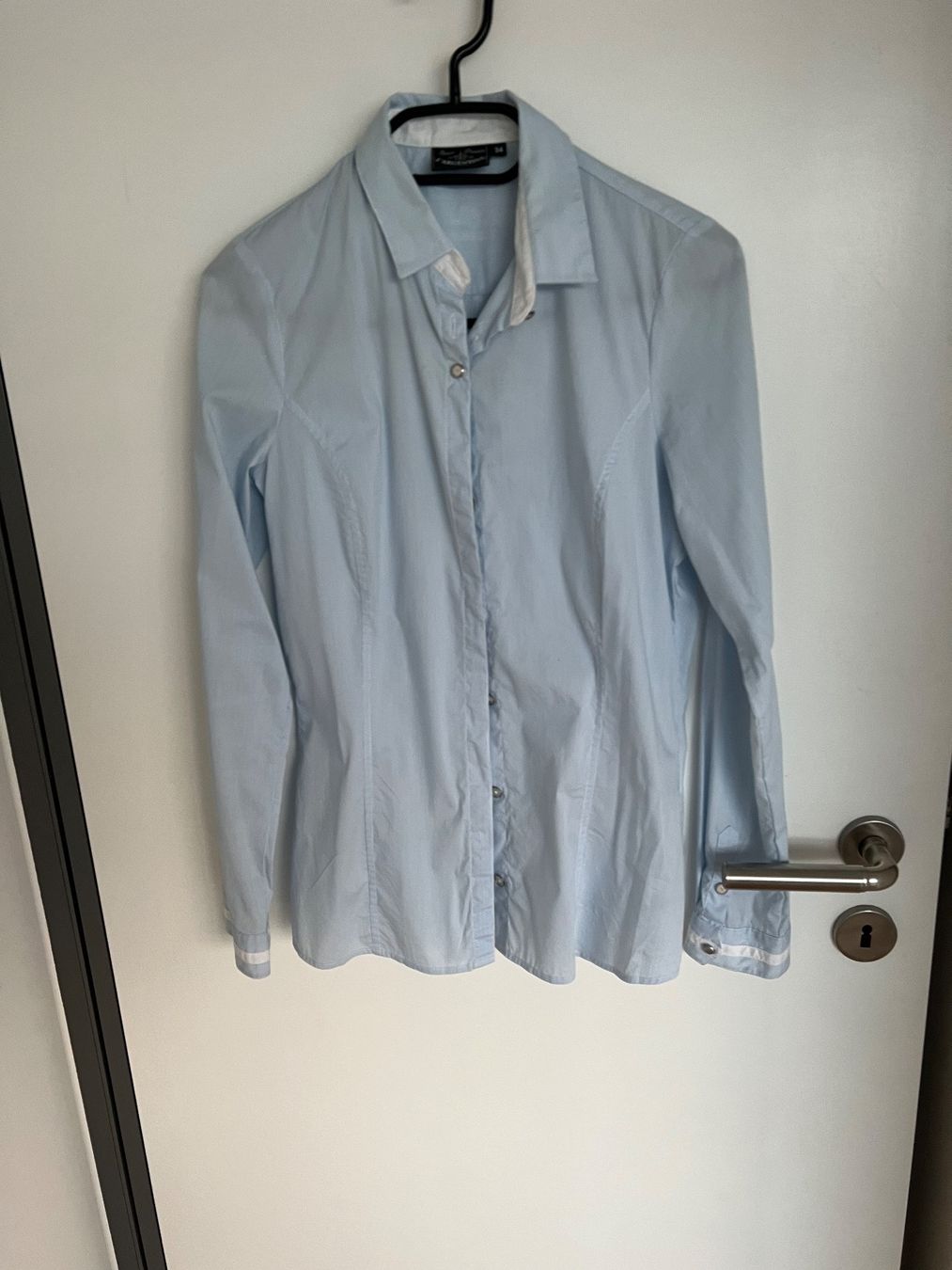 Blusen: Damen Bluse – Neu (gemäss Beschreibung) aus Biel/Bienne von RO19 1