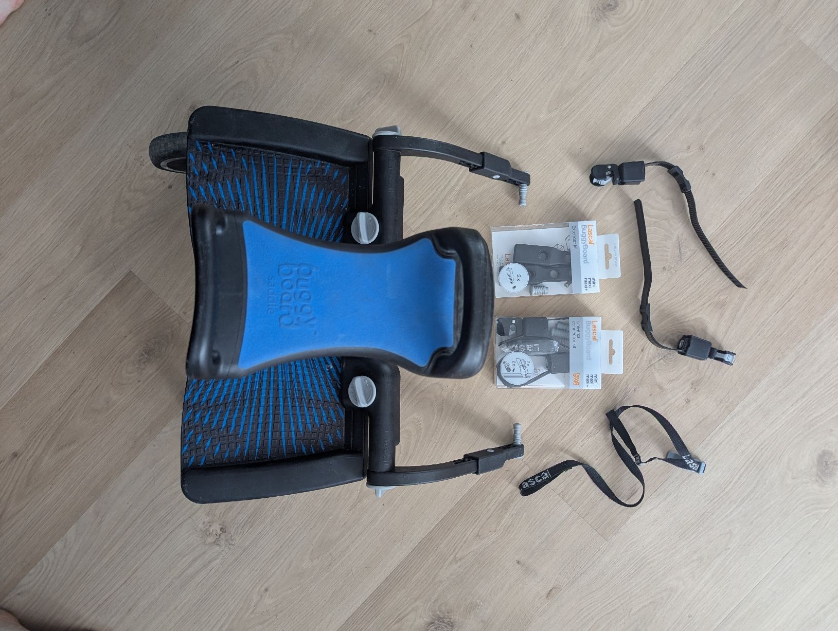Lascal Accessori per carrozzine: Lascal Buggy Board Maxi+ mit Sitz – Usato da Schwyz venduto da xxniina 1