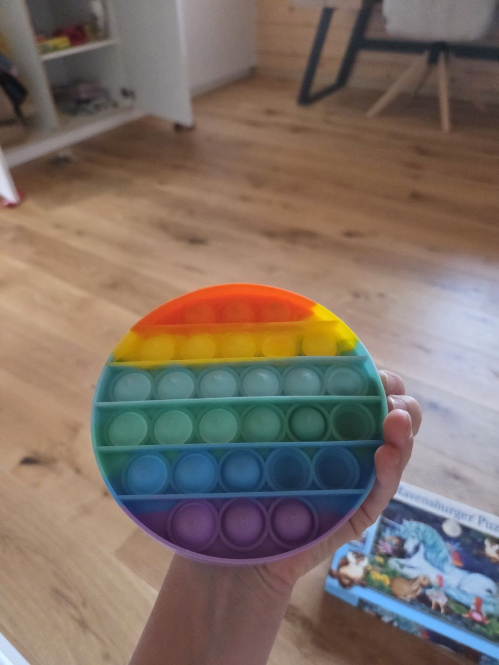 Giocattoli: Pop It Regenbogen Regenbogenfarben gebraucht – Usato da Oberbipp venduto da MABU1988