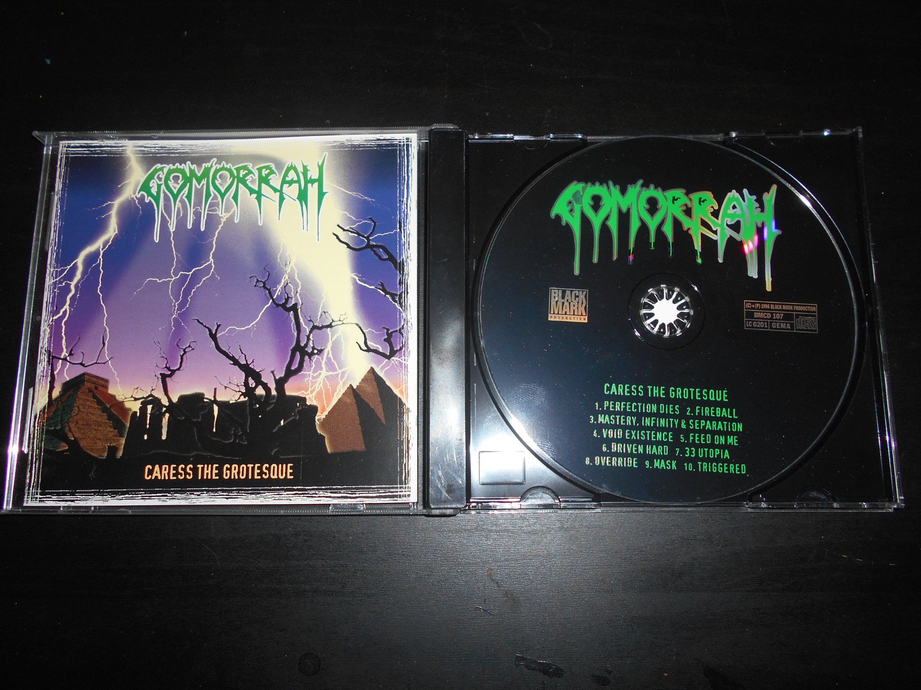 CD: Gomorrah – Caress The Grotesque / 1996 – Usato da Aarberg venduto da witchhunter01