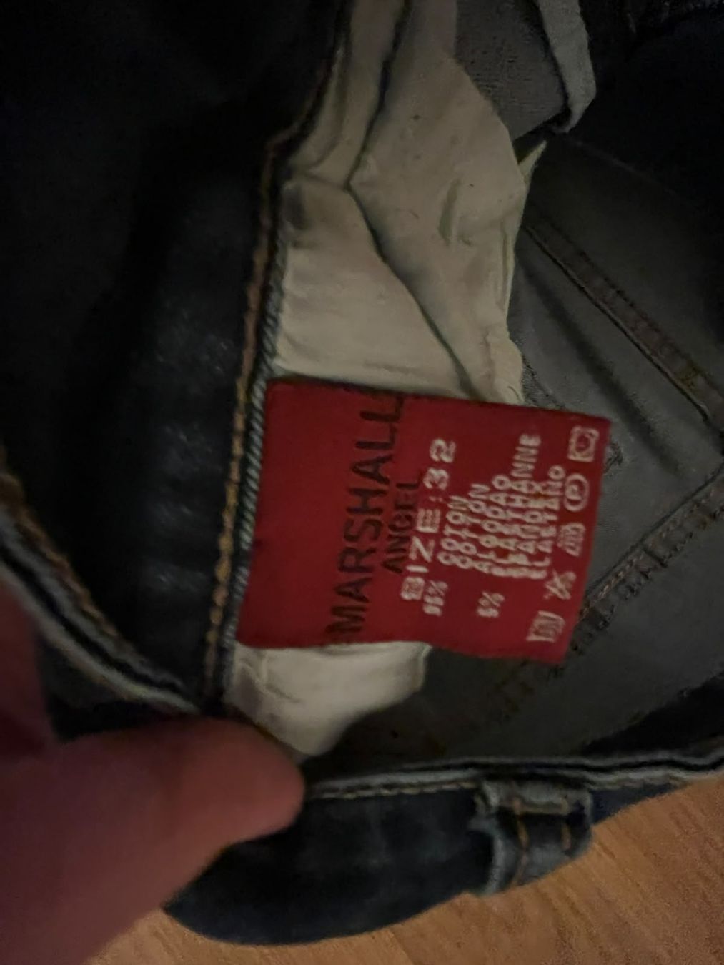 Jeans: Jeans 👖 Marshall  – Gebraucht aus Fribourg von mal_8zjh 2