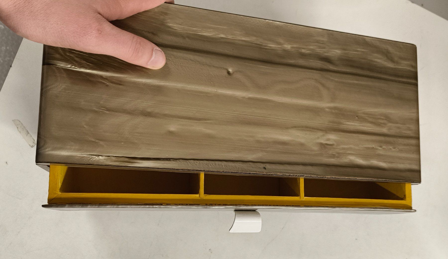 Cassapanche: Perloid Schatulle mit abgebrochenem Fuss – Usato da Basel venduto da bk_brockibasel 5