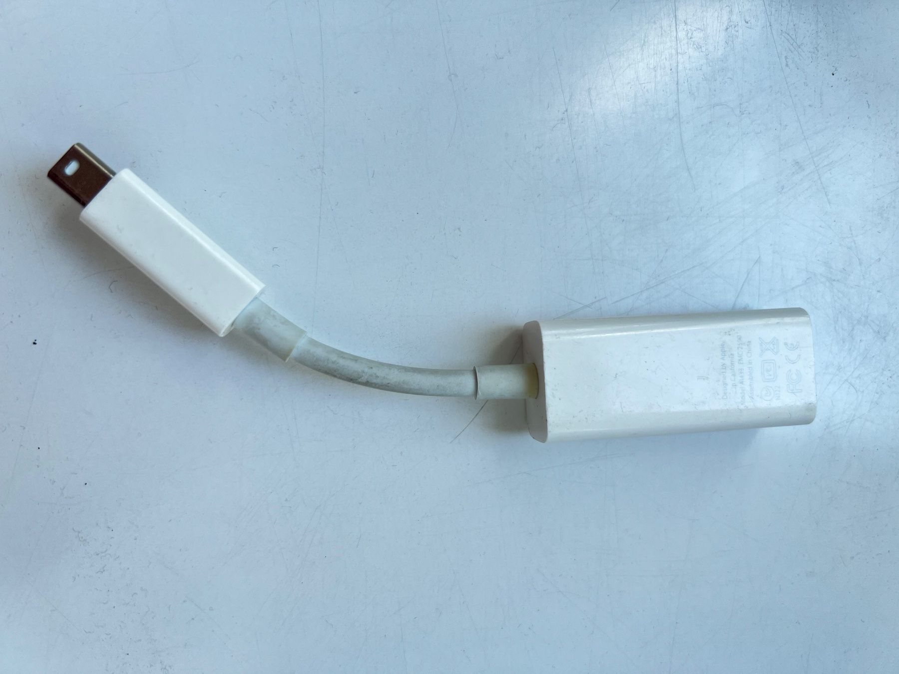 Apple Unità & Adattatore: Original Apple Thunderbolt auf Gigabit Ethernet Adapter – Usato da St. Gallen venduto da Mr.Deutschmann 1
