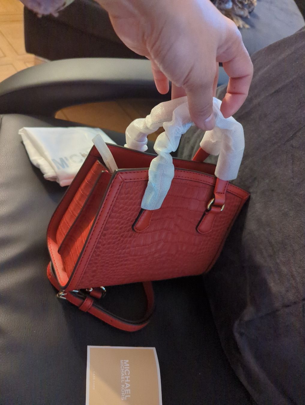 Michael Kors Taschen für Damen: Michael kors Umhängetasche – Neu und originalverpackt aus Lützelflüh-Goldbach von 2thchance 2