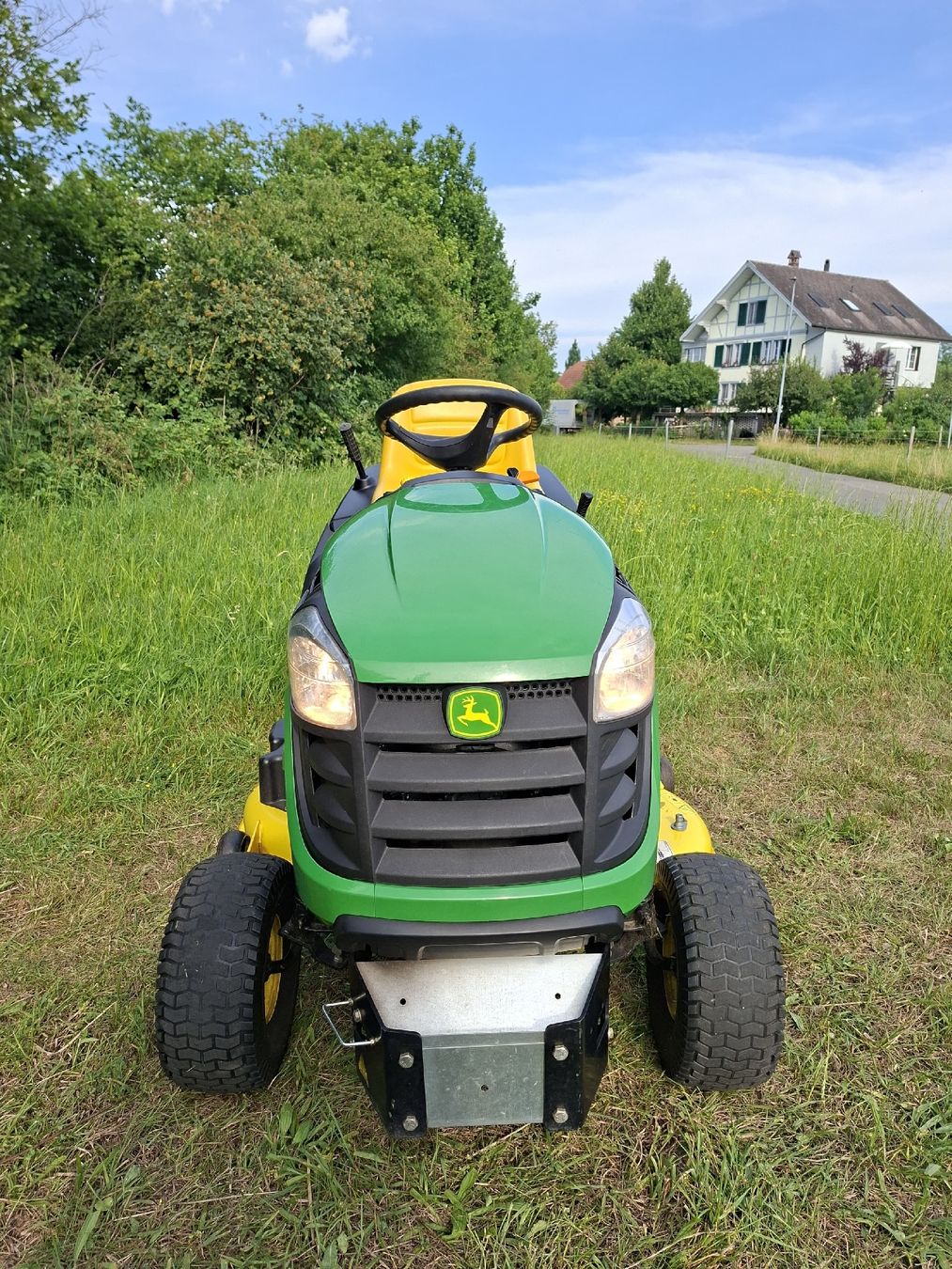 John Deere Tagliaerba: Rasentraktor *JOHN DEERE* – Usato da Burgdorf venduto da fotofee1985 5