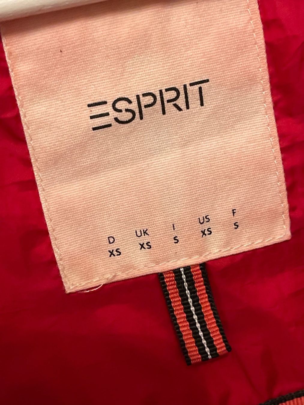 Esprit Giacche: Daunenjacke von Esprit Gr.XS-S – Usato da Schönenwerd venduto da d.chiara 8