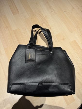 Schwarze Handtasche von Pepe Jeans London