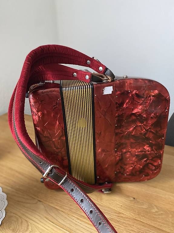 Musikinstrumente: HOHNER Handorgel – Gebraucht aus Pfäffikon ZH von hobbyclown 2