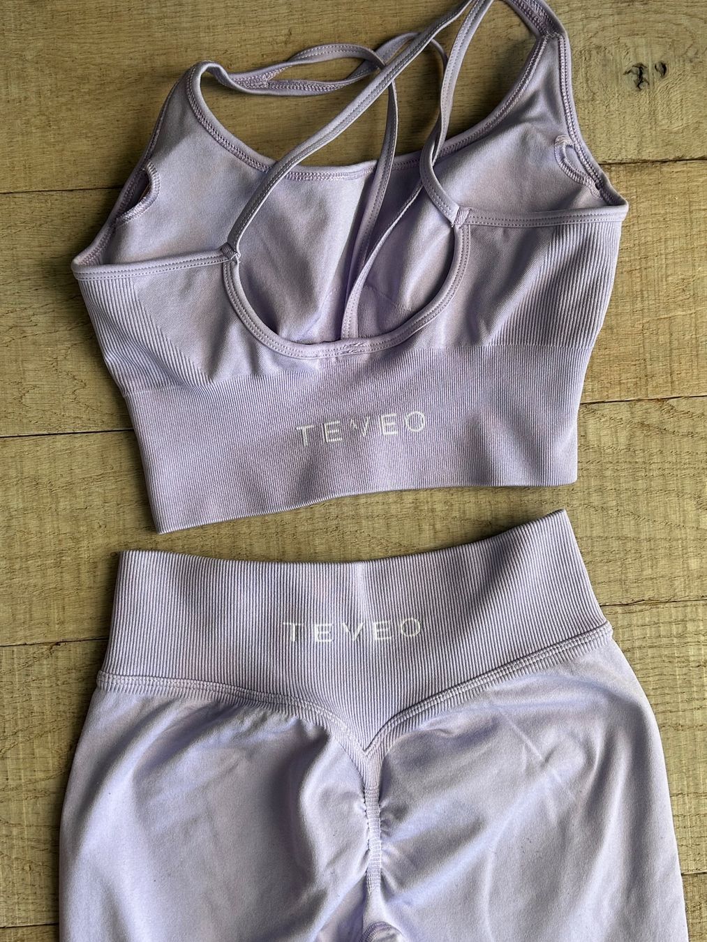 Lotti di vestiti: Teveo Statement Sportset – Usato da Bonstetten venduto da Pina15 1