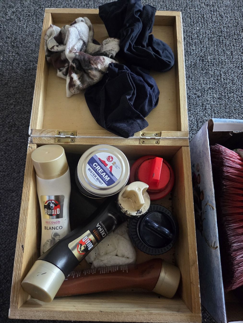 Prodotti di pulizia: Schuhputzset – Usato da Schöfflisdorf venduto da nun_zr8r 1
