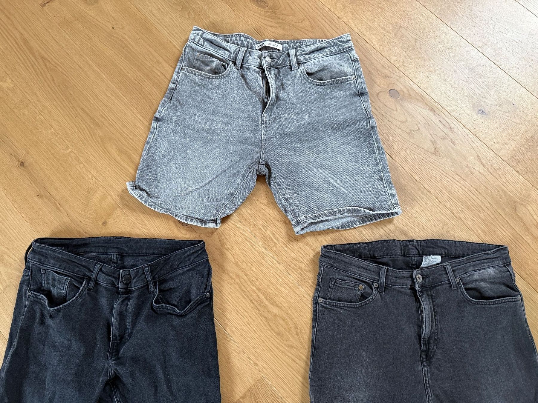 Jeans: Jeans Paket, Top Zustand! – Gebraucht aus Jonen von 8916 5
