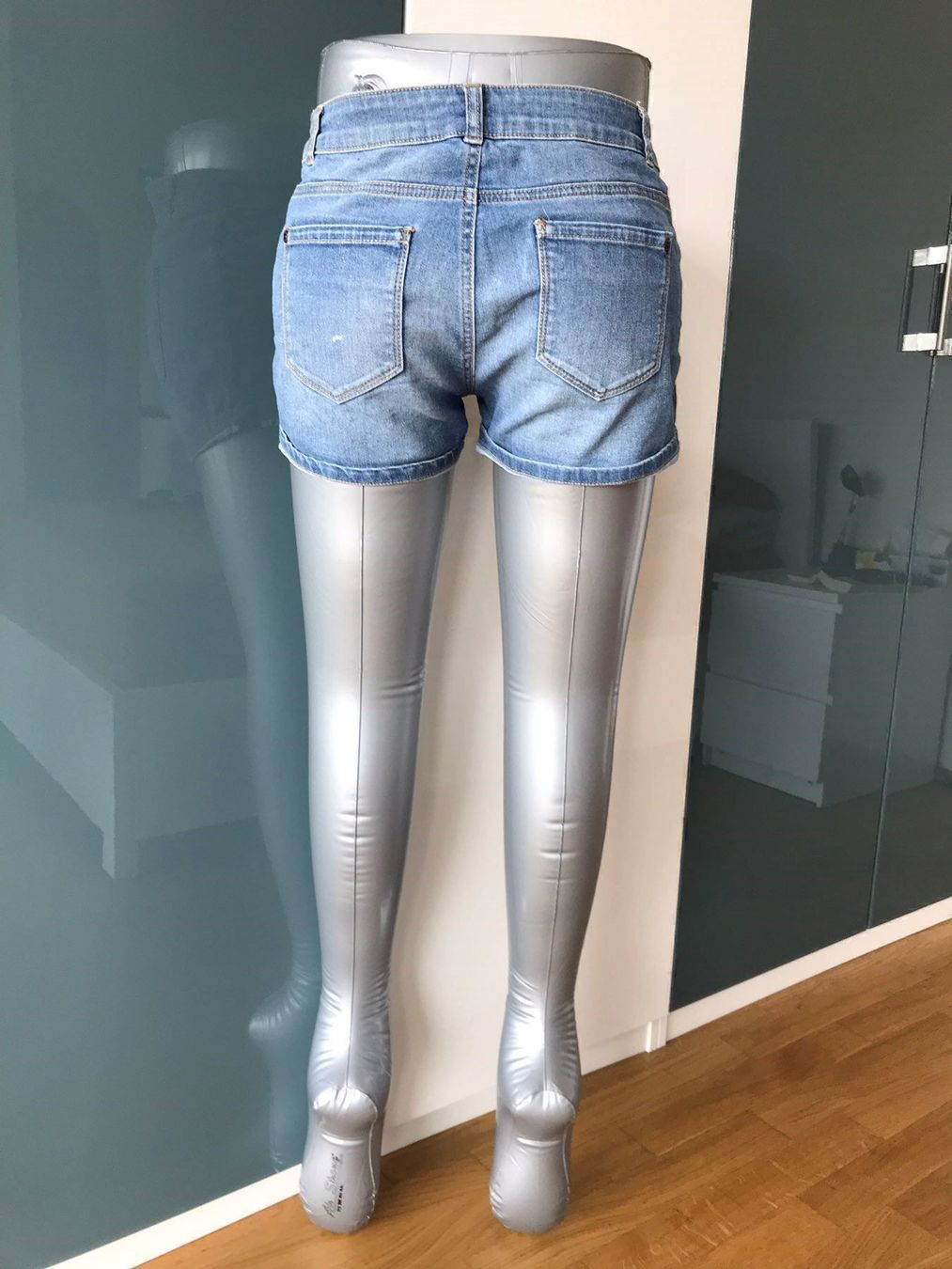 Jeans: Kurze Jean M/38 Blau – Usato da Duebendorf venduto da Alexandertreyer 1