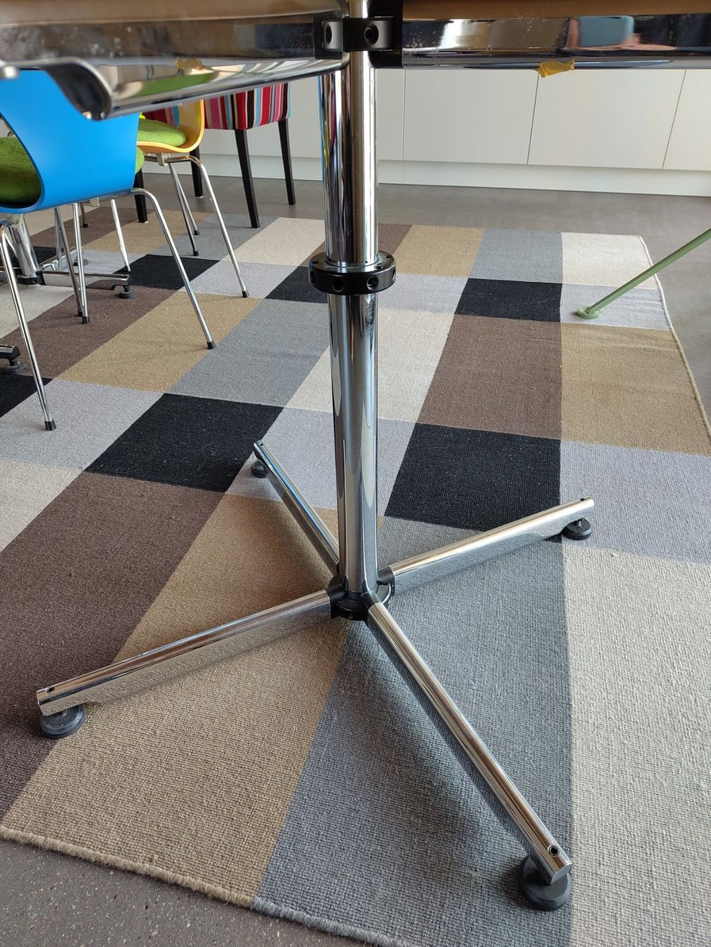 Tavoli: Designklassiker USM Kitos rund Buche 90cm – Usato da Meilen venduto da Luchskralle 4