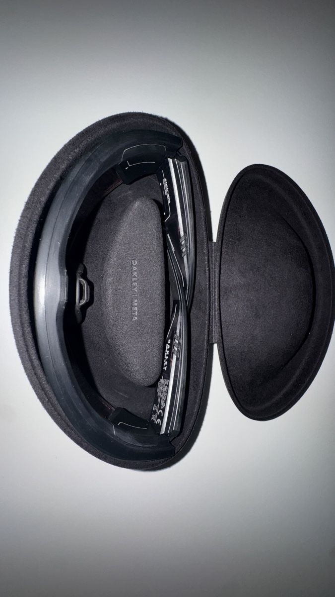 Oakley Meta Vanguard – Prizm Transitions Ember – Black (Neu (gemäss ...