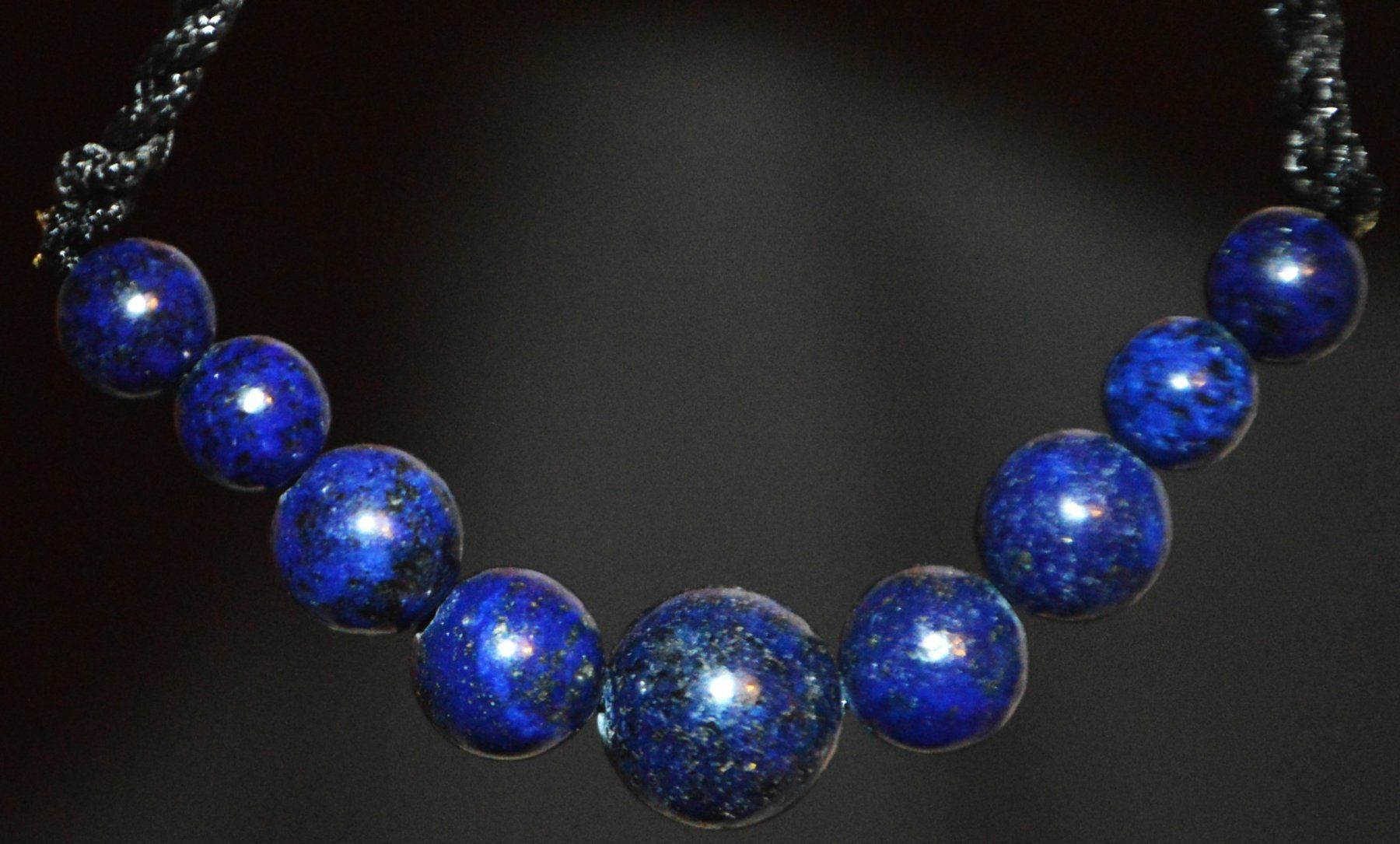 Catenine: Halskette L-8680 – Lapislazuli – Nuovo e nell'imballaggio originale da Goldiwil (Thun) venduto da han_v5b7 2