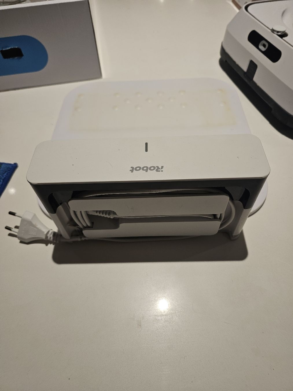 Altro in Apparecchi per la pulizia: iRobot Braava Jet M6 - Wi-Fi Connected Mopping Robot – Usato da Immensee venduto da Gitter 4