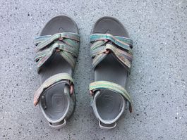 Sandalen Teva 37