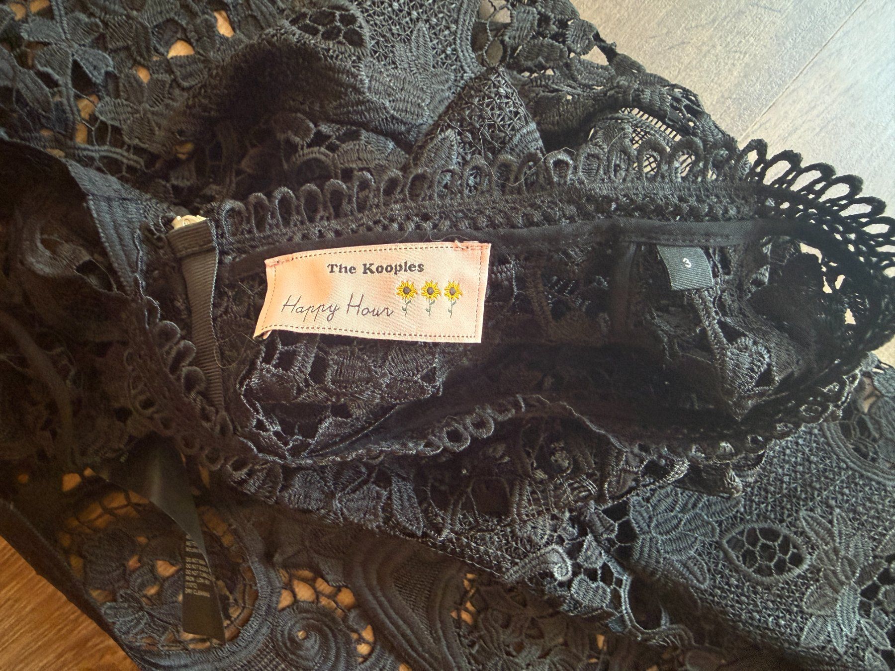 Kooples Top: The Kooples floral lace top – Usato da St-Sulpice VD venduto da juhdu 5
