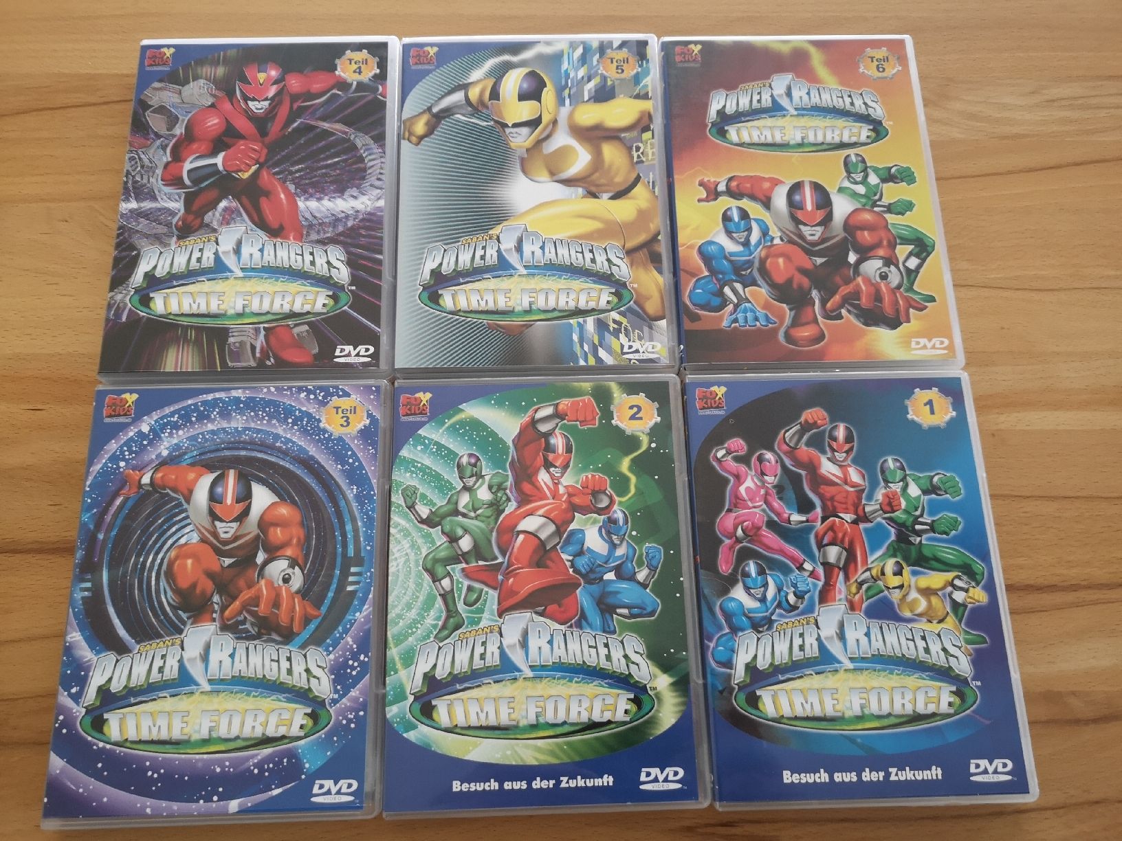 Tutti i DVDs: POWET RANGER DVD 1 BIS 6 – Nuovo (secondo la descrizione) da Oberentfelden venduto da SWISS027