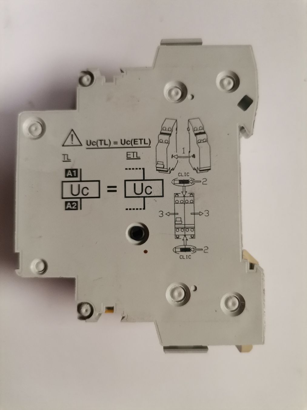 Schneider Componenti elettronici: Merlin Gerin multi 9 TL (Ref. 15522) – Usato da St. Gallen venduto da Bir_Rer 2