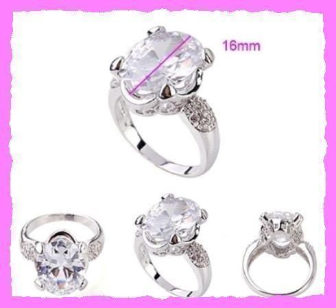 Anelli: Wow, Ring mit grossem Zirkonia – Nuovo e nell'imballaggio originale da Oberglatt ZH venduto da Diamond-Girl 2
