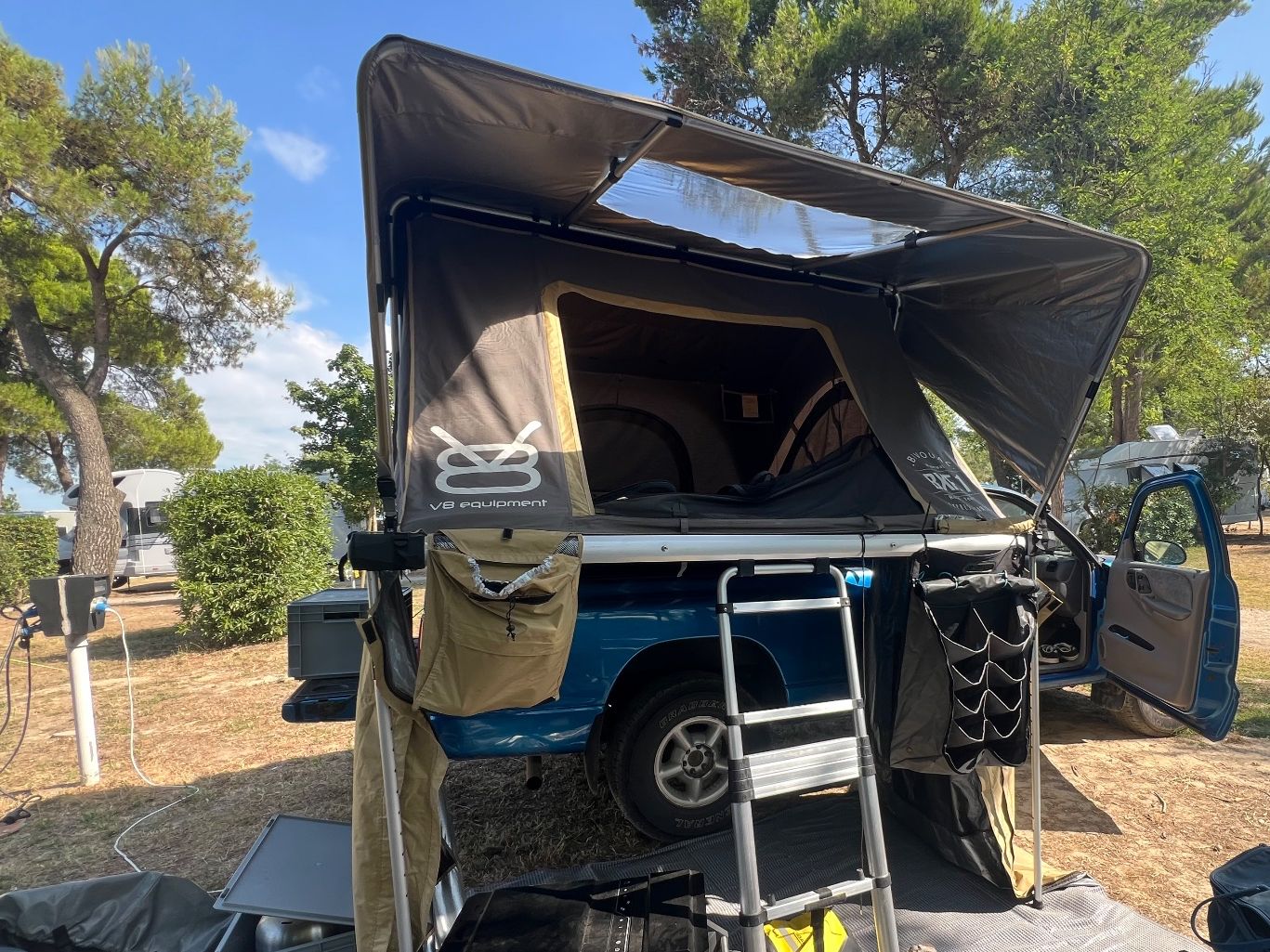 Tentes: Dachzelt V8 Equipment – D'occasion à Farnern par sof_s5nc 4