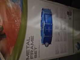 Intex Pool mit Zubehör