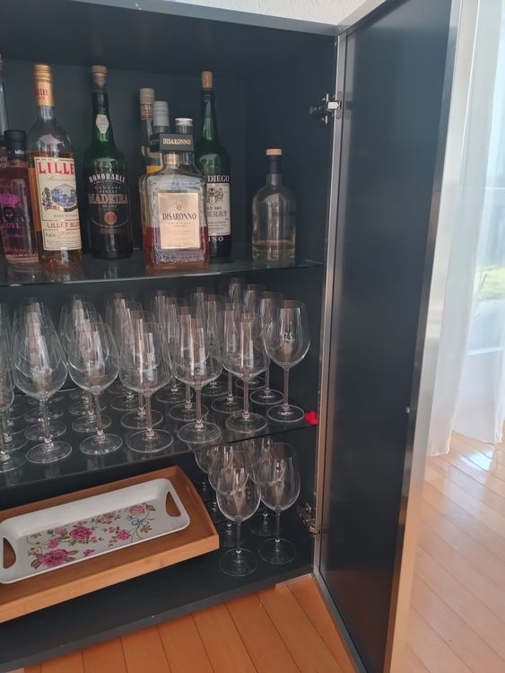 Schrank (ohne Inhalt) 2