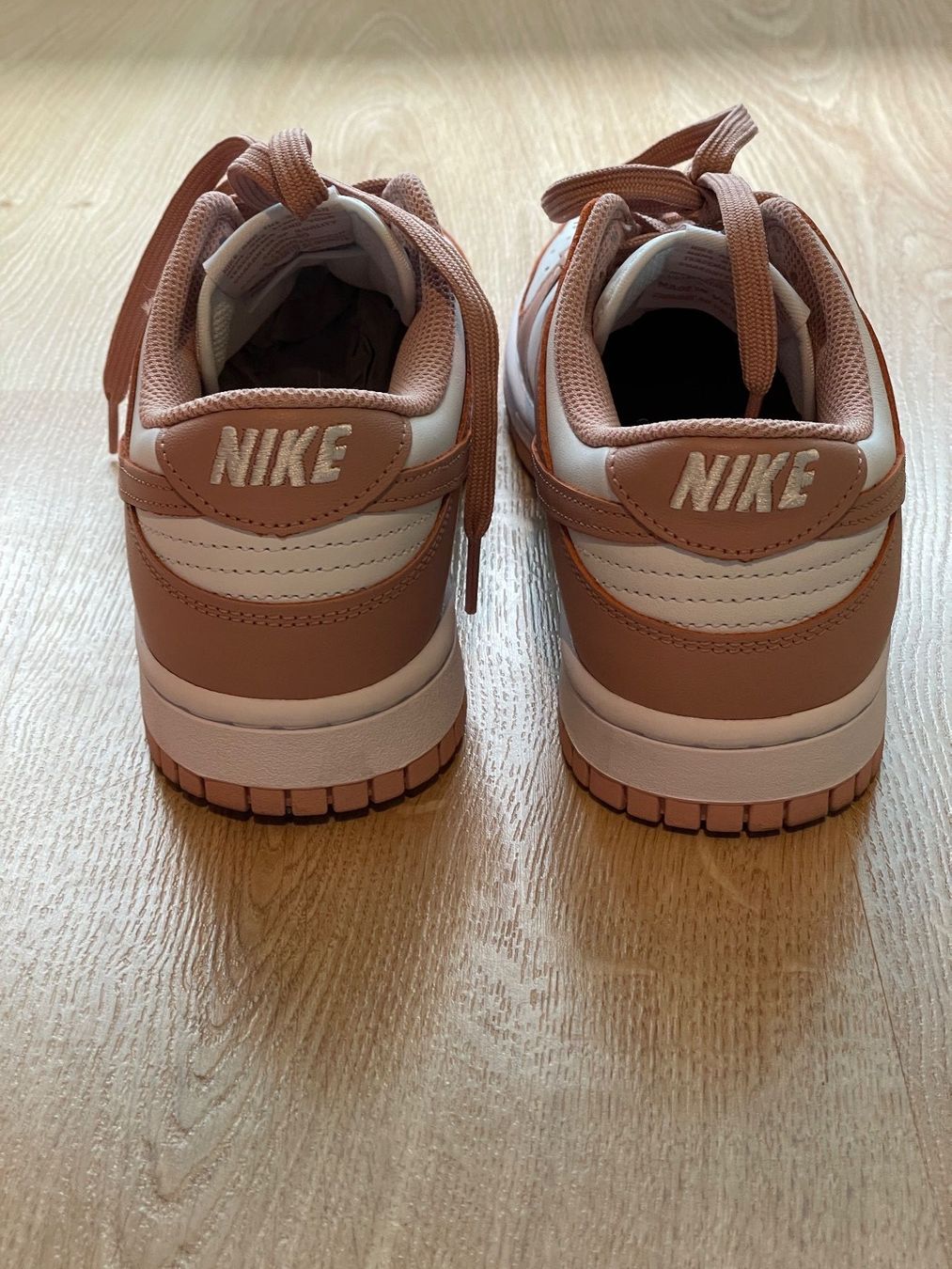 Nike Scarpe da donna: Nike dunk low rose whisper (Grösse 40) – Usato da Zufikon venduto da SULMI02 4