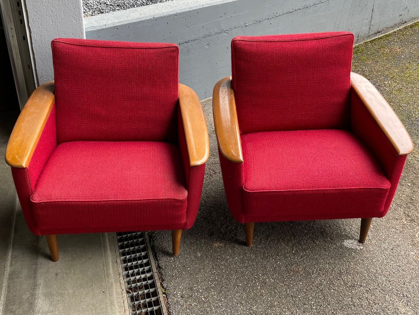 Vintage-Cocktailsessel, Mid-Century Modern (Gebraucht) in Bettlach für CHF 99 – nur Abholung auf Ricardo kaufen