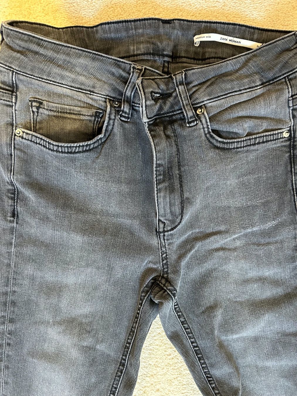 Zara Jeans: 2x Jeans ZARA / S / slimfit / grey washed – Usato da Boswil venduto da LuziaB01 5