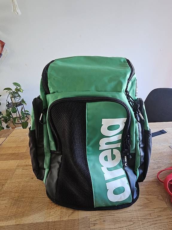 Sacs à dos: Arena Rucksack – D'occasion à Emmenbrücke par Bluberli 1