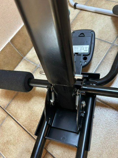 Vélos d'appartement: Appareil de formation pour abdominaux – D'occasion à Yverdon-les-Bains par Val46 2