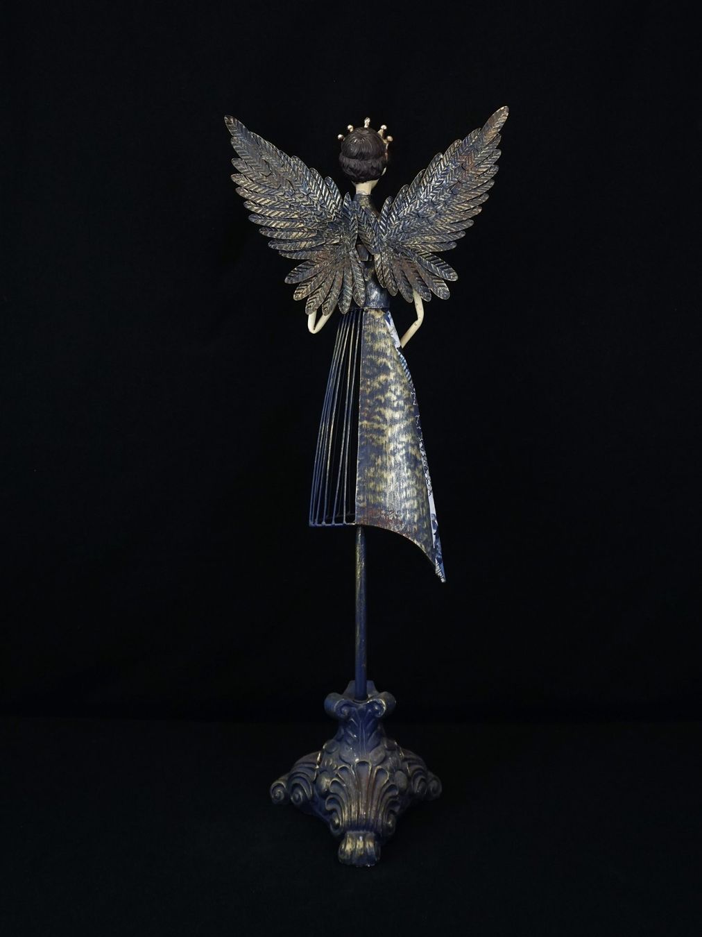 Statuette: Gekrönter Engel in Blau und Gold – Usato da Pratteln venduto da Restwert_Pratteln 2